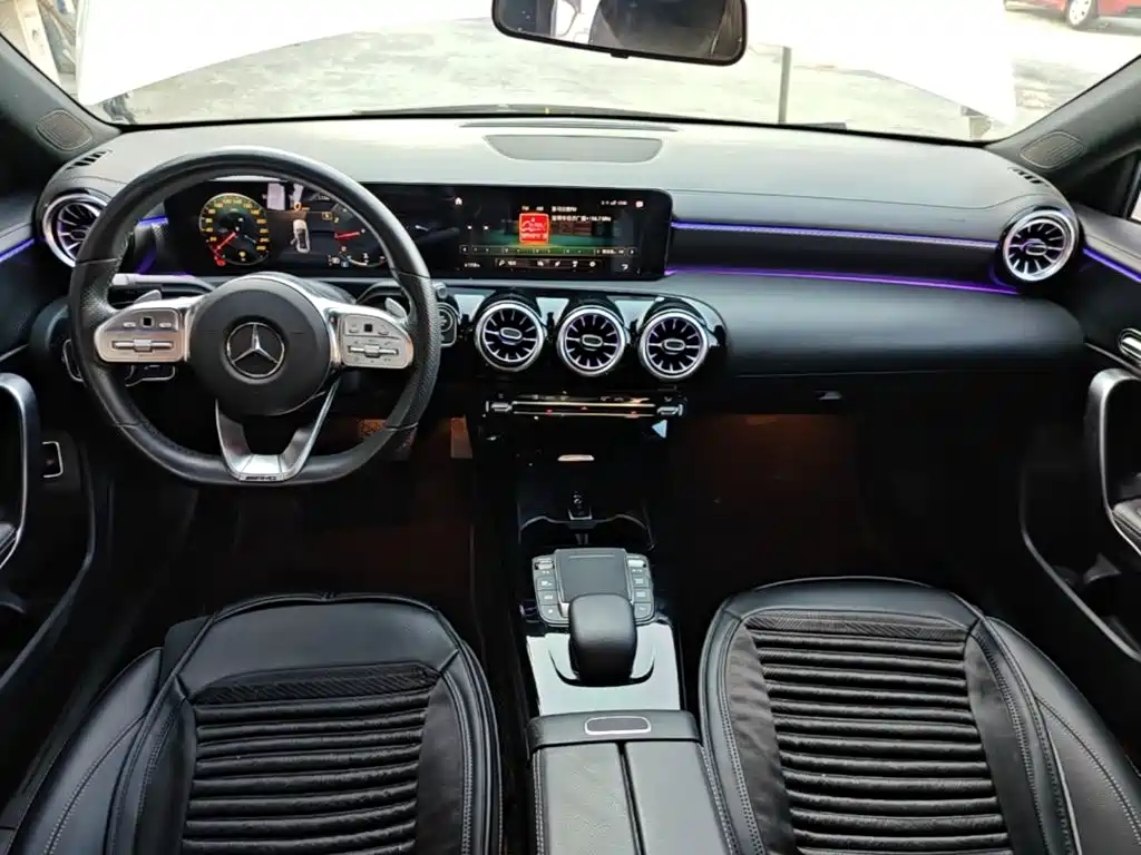 Mercedes-Benz A-Class — миниатюра 10