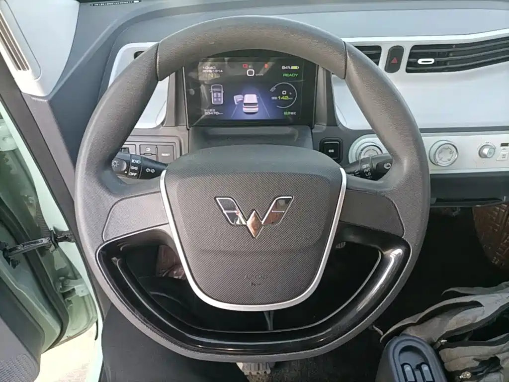 Wuling MINIEV — миниатюра 11