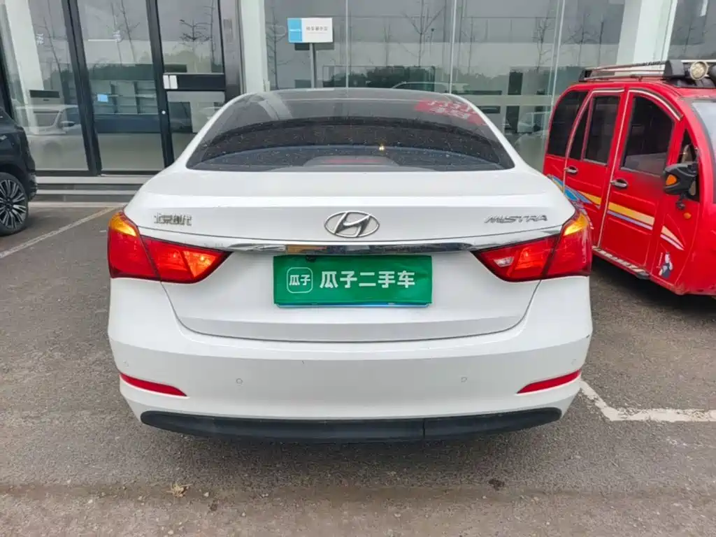 Hyundai Mistra — миниатюра 6