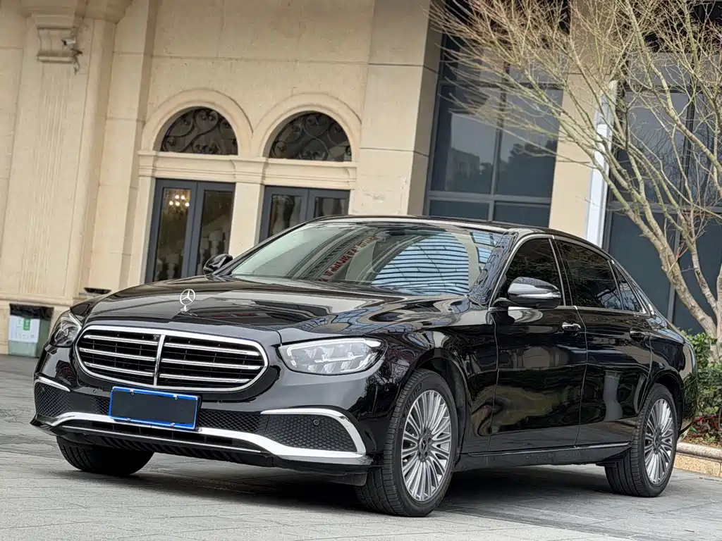 Mercedes-Benz E-Class 2021