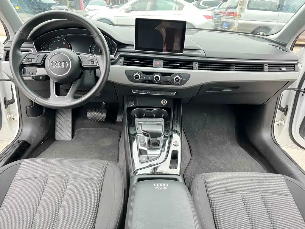 Audi A4L — миниатюра 10