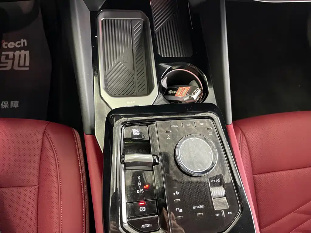 BMW 5 Series — миниатюра 17