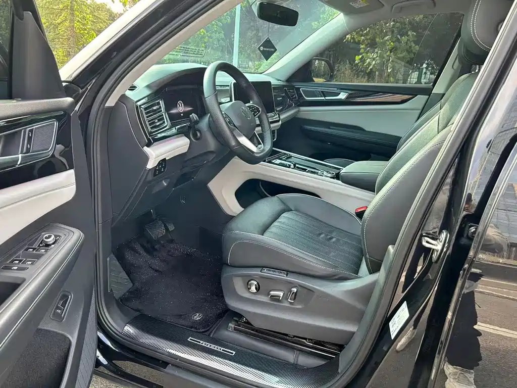 Volkswagen Teramont — миниатюра 8