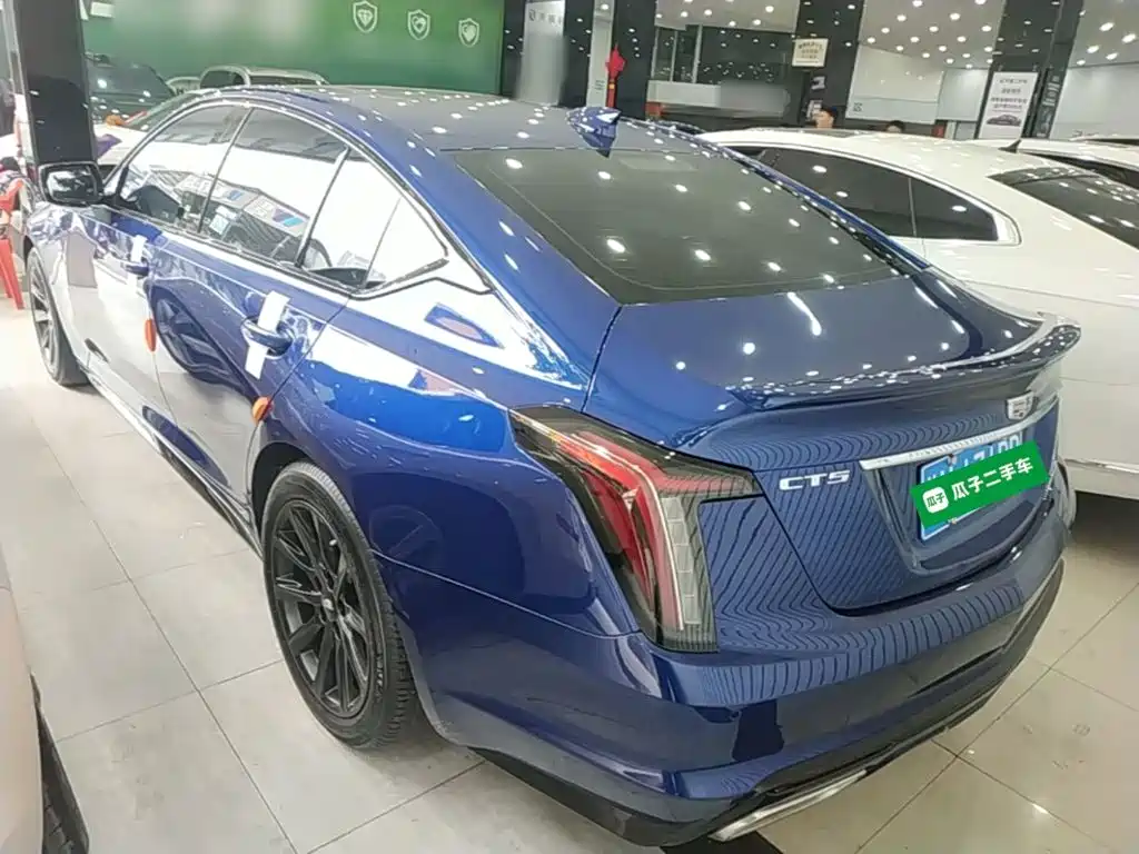 Cadillac CT5 — миниатюра 5