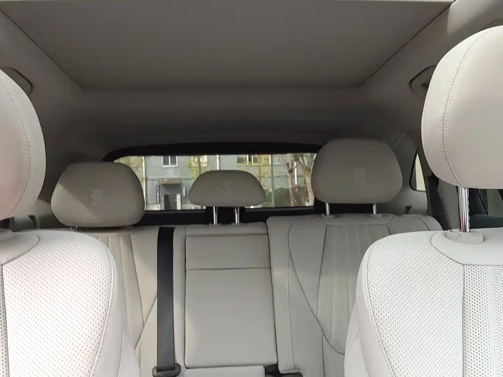 BYD Tang L — миниатюра 12
