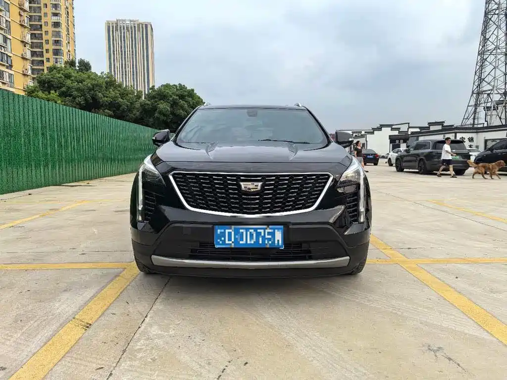 Cadillac XT4 2018 28T Lead