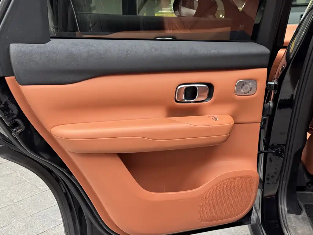 Leapmotor Leapmotor C16 — миниатюра 16
