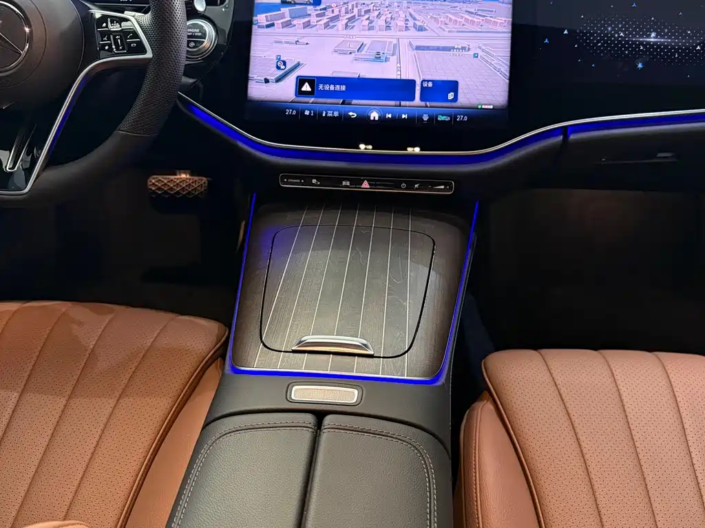 Mercedes-Benz E-Class — миниатюра 16