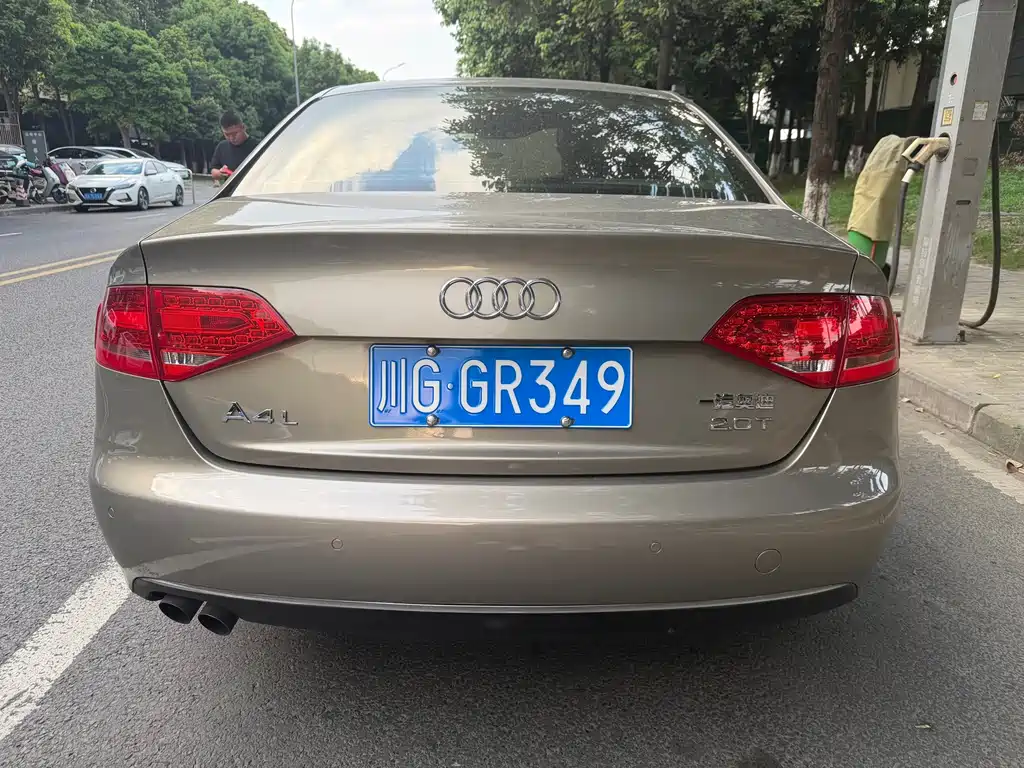 Audi A4L — миниатюра 6