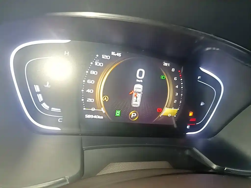 Geely Jia Ji — миниатюра 12
