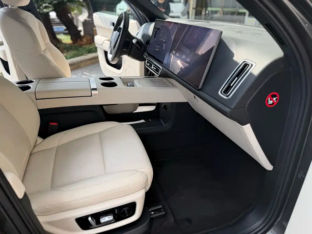 Li Auto Li L8 — миниатюра 7