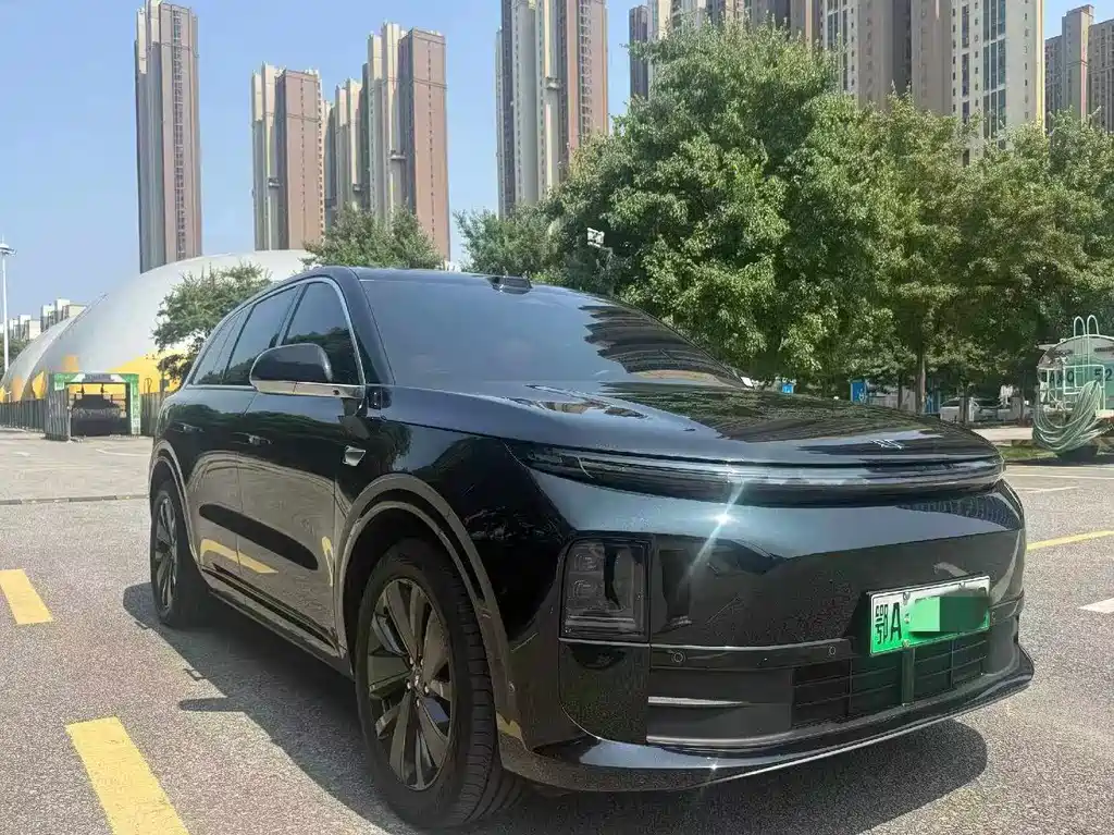 Li Auto L6 2025 Pro