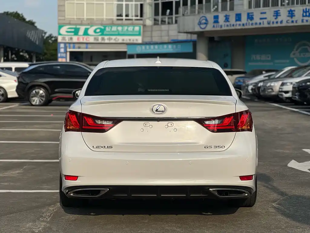 Lexus GS — миниатюра 4