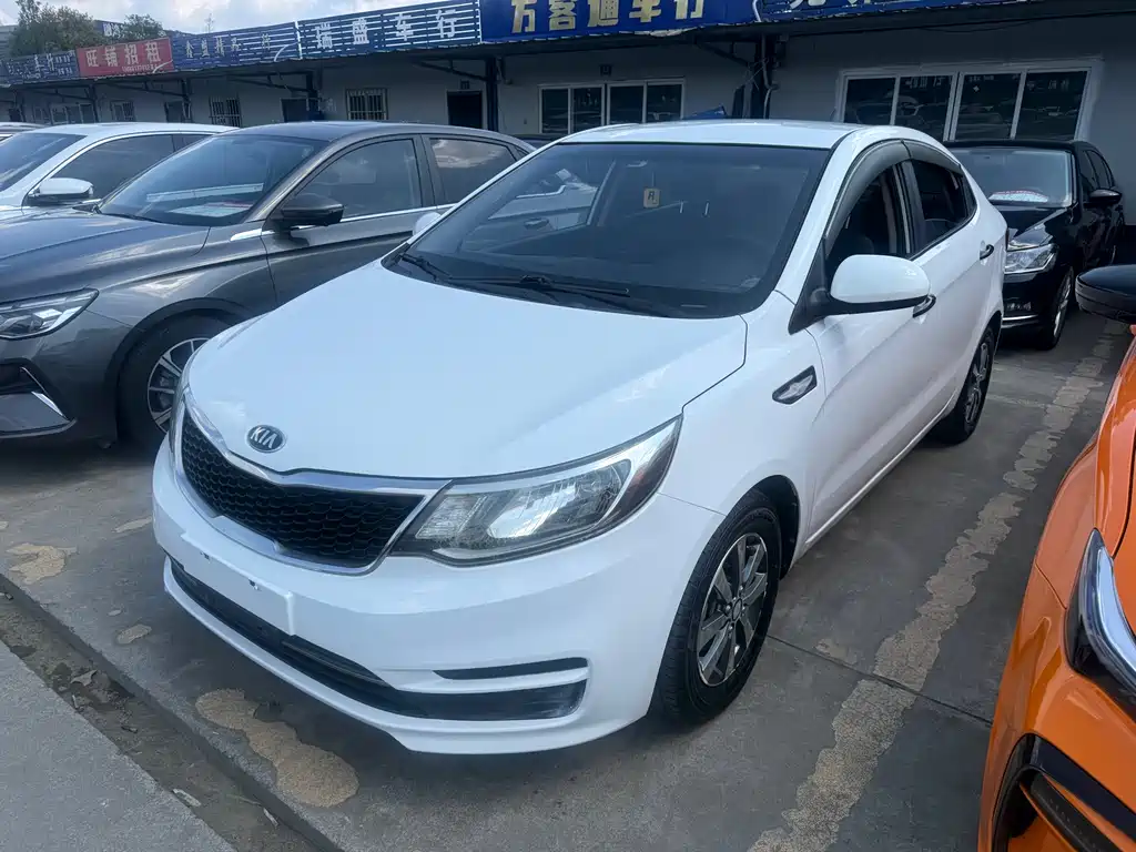 Kia K2 2016