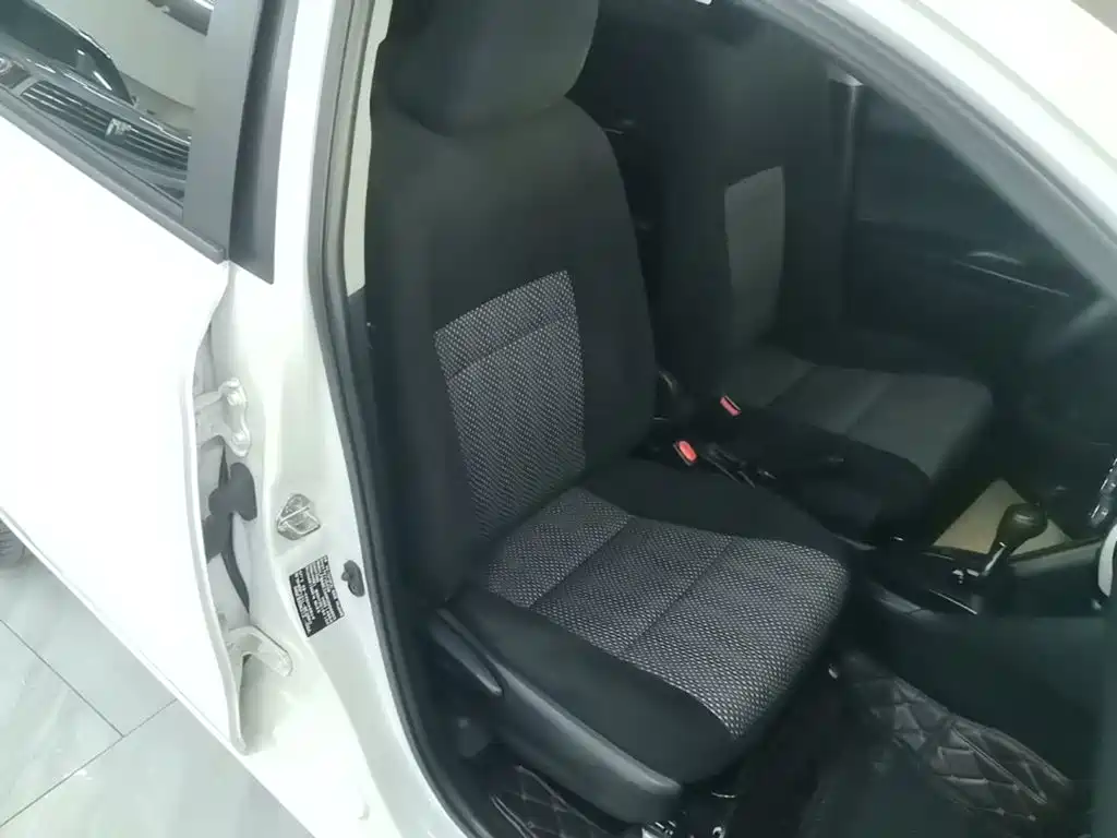 Toyota Vios — миниатюра 25
