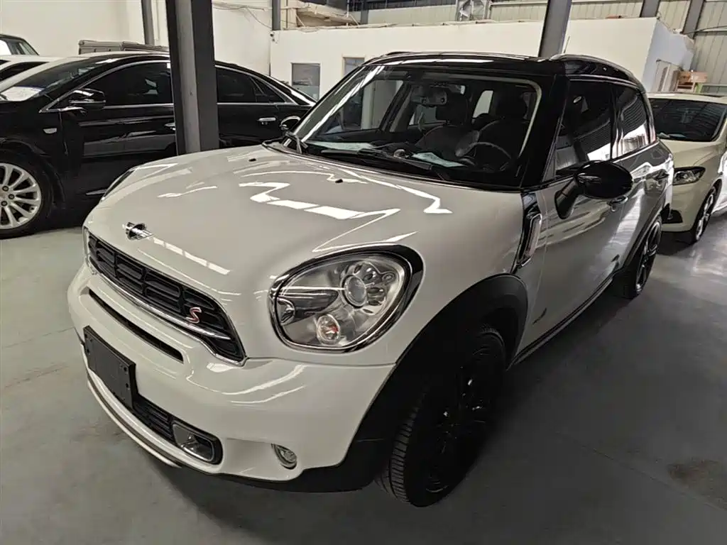 Mini Mini Countryman 2015