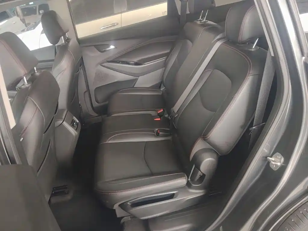 Chevrolet Volando — миниатюра 17