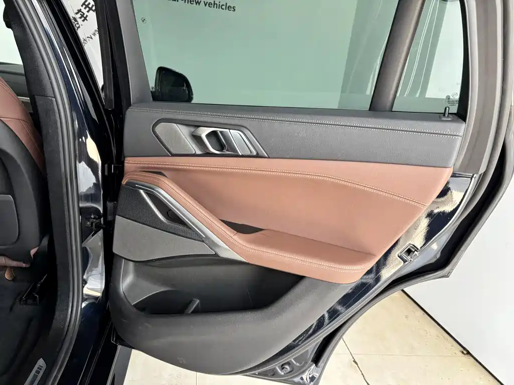BMW X6 — миниатюра 21