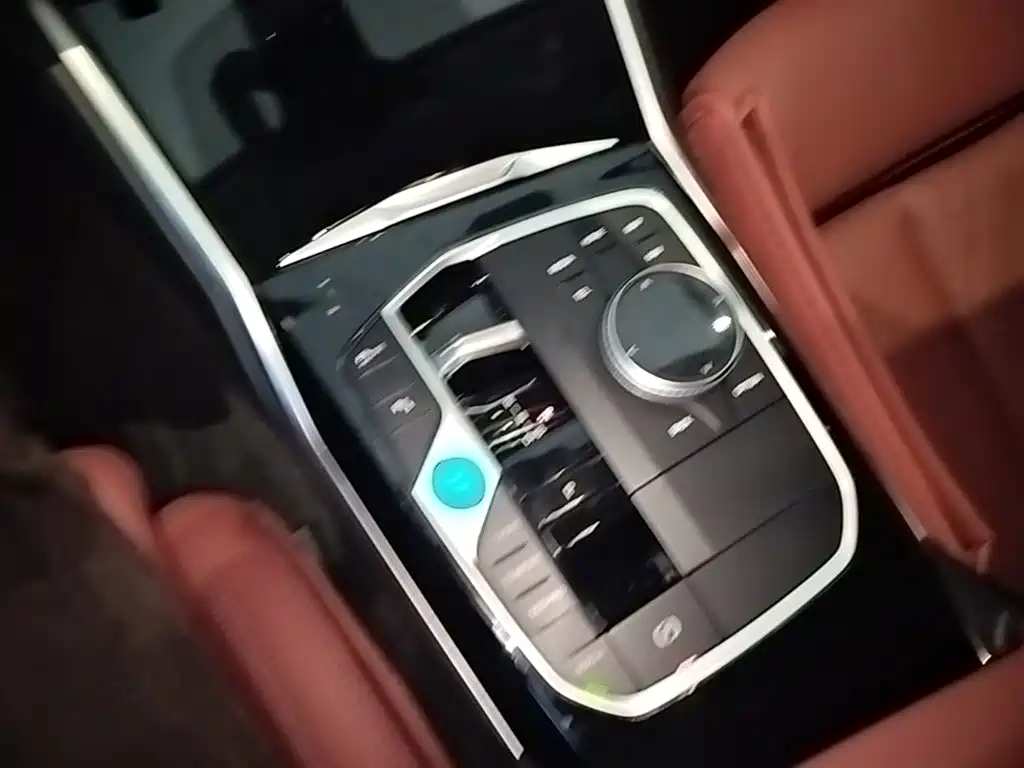 BMW i3 — миниатюра 14