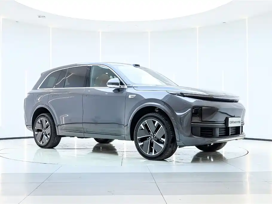 Li Auto L8 2025 Ultra