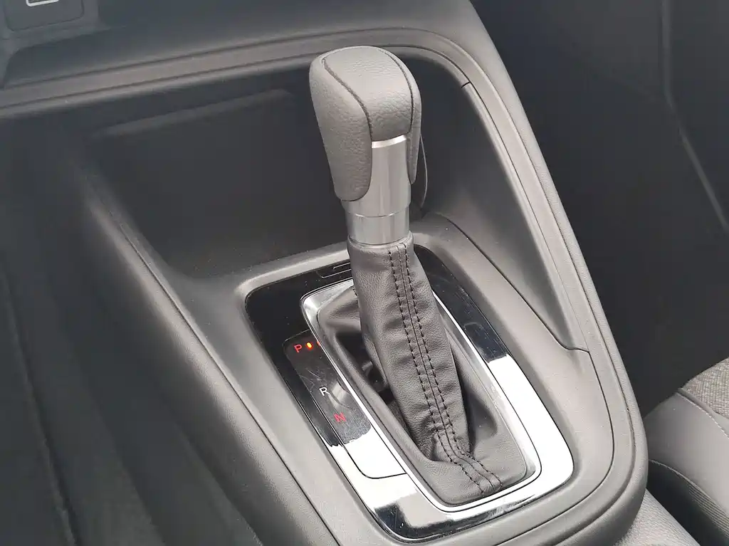 Honda Vezel — миниатюра 14