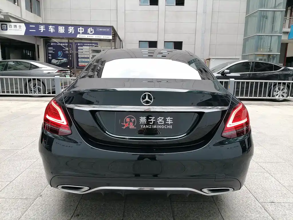 Mercedes-Benz C-Class — миниатюра 5