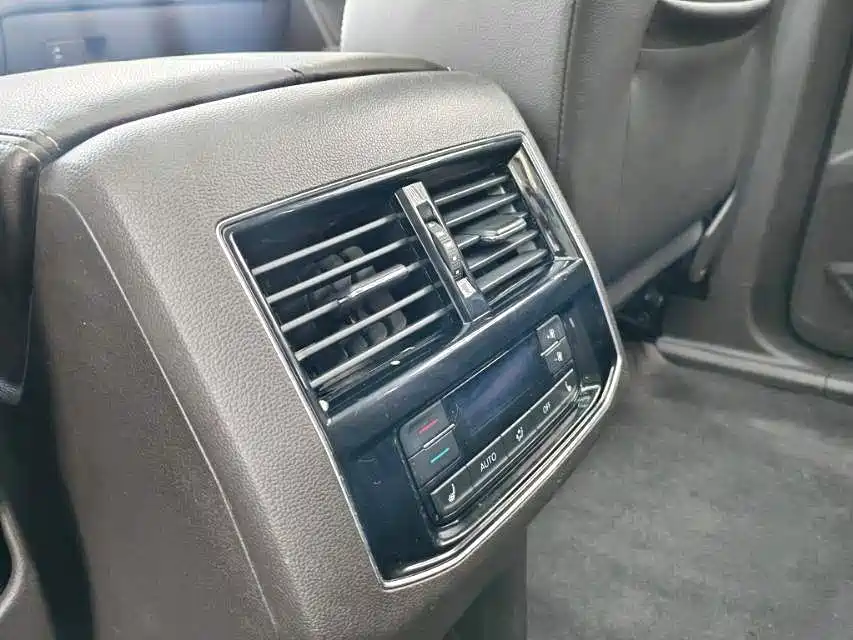 Volkswagen Teramont — миниатюра 9