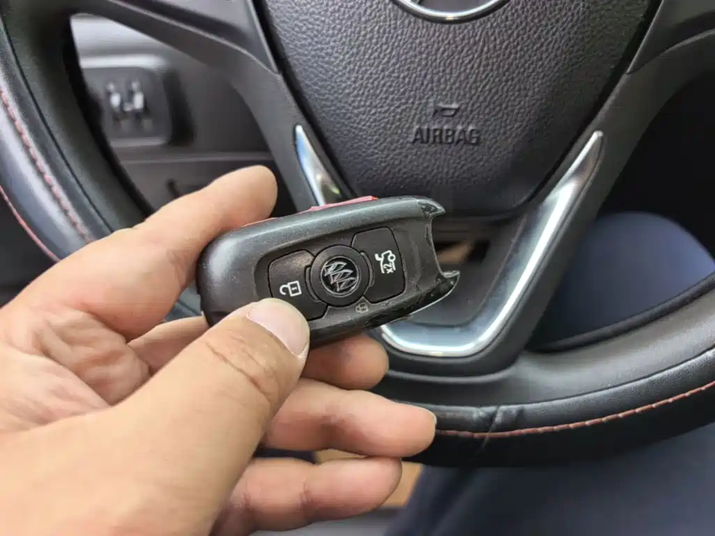 Buick Verano — миниатюра 9