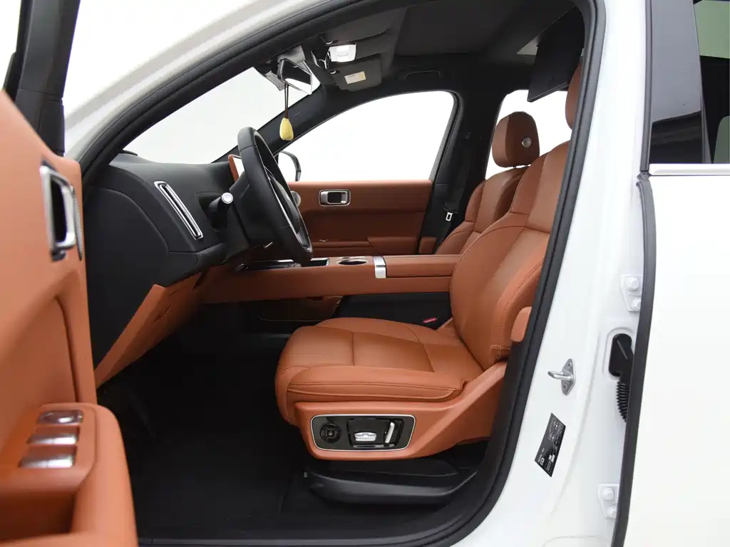 Li Auto Li L7 — миниатюра 21