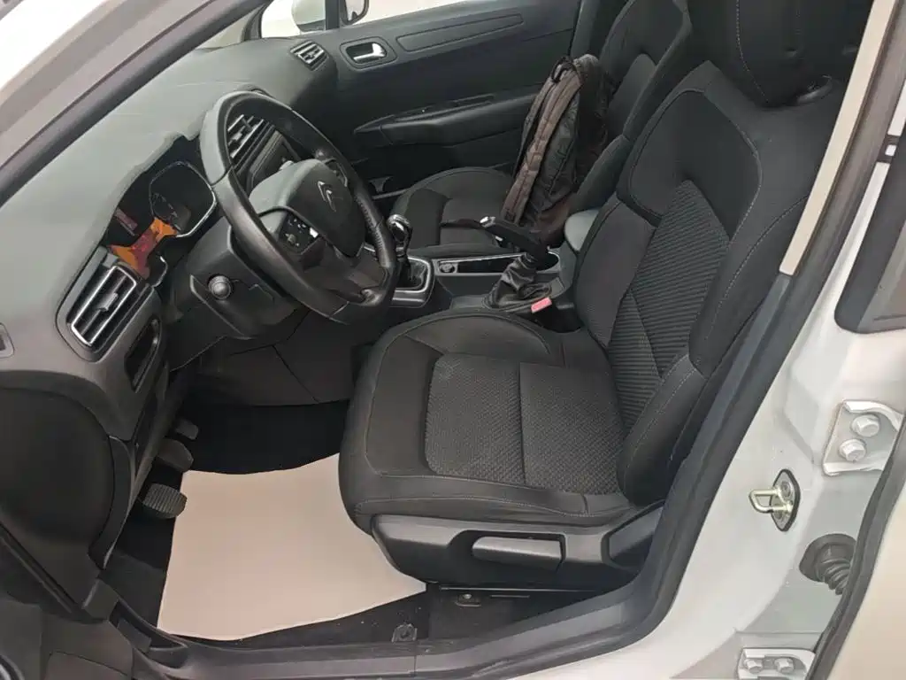 Citroen C4 — миниатюра 15