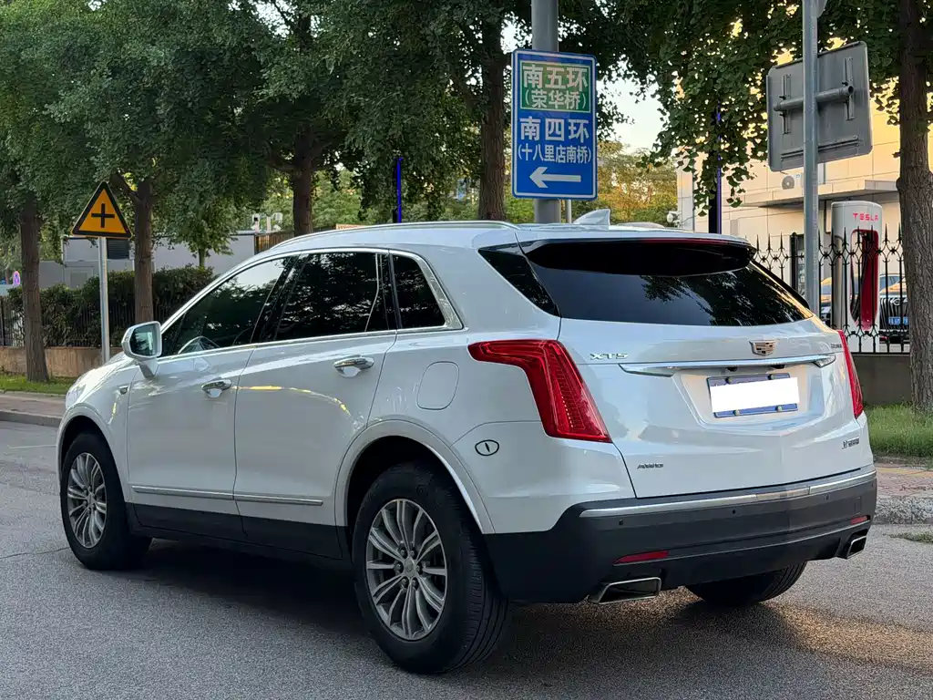 Cadillac XT5 2018 28T Luxury