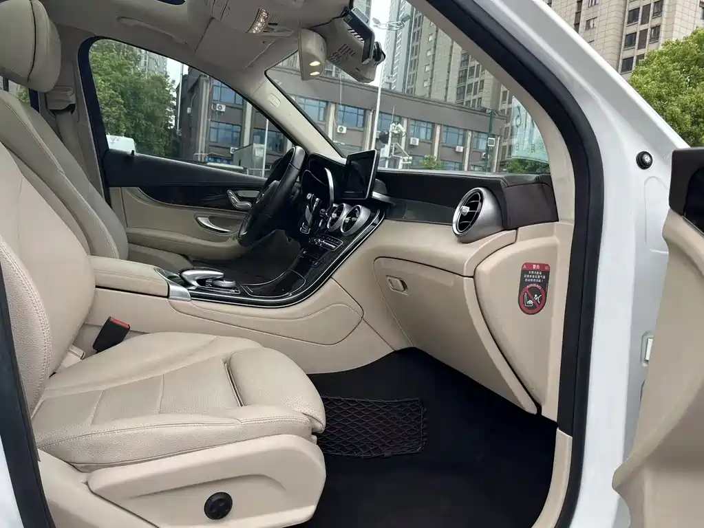 Mercedes-Benz GLC — миниатюра 15