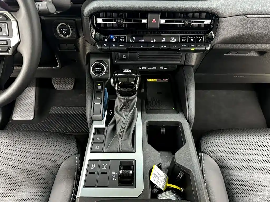 Toyota Prado — миниатюра 14