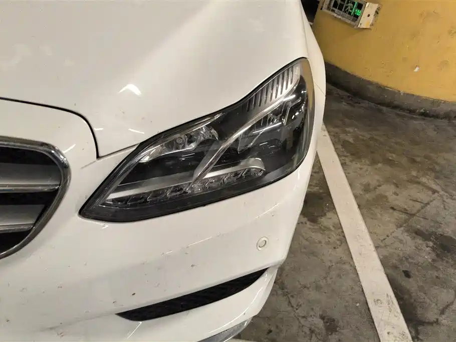 Mercedes-Benz E-Class E 2015 E 200 L Sport