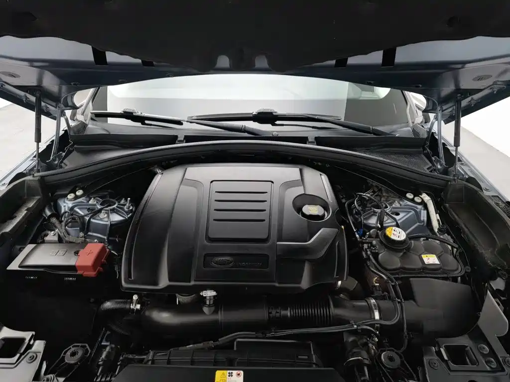 Land Rover Velar — миниатюра 6