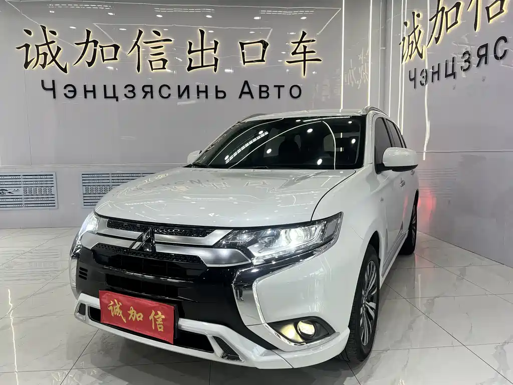 Mitsubishi Outlander 2022