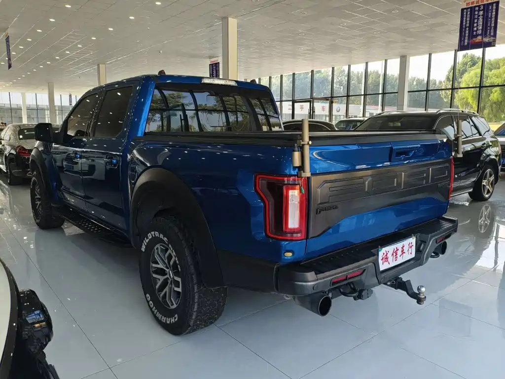 Ford F-150 Raptor — миниатюра 6