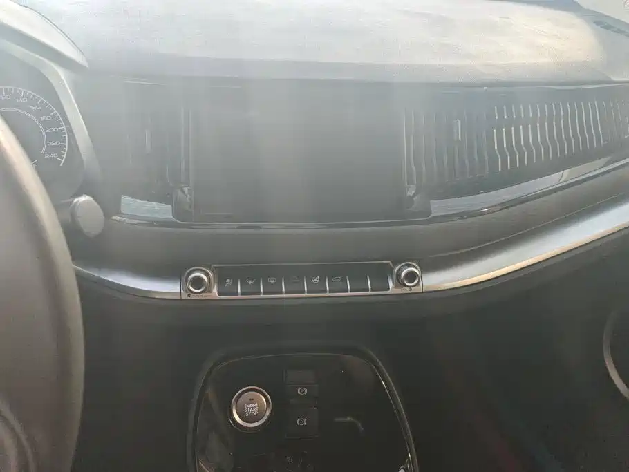 Haval H2s — миниатюра 13