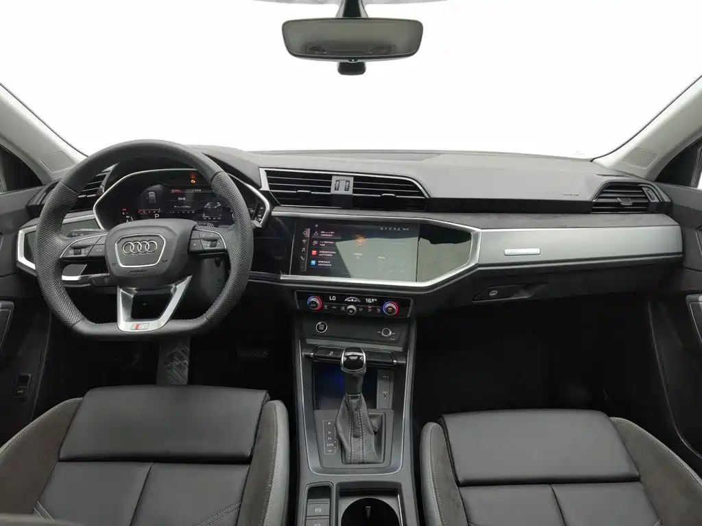 Audi Q3 Sportback — миниатюра 5