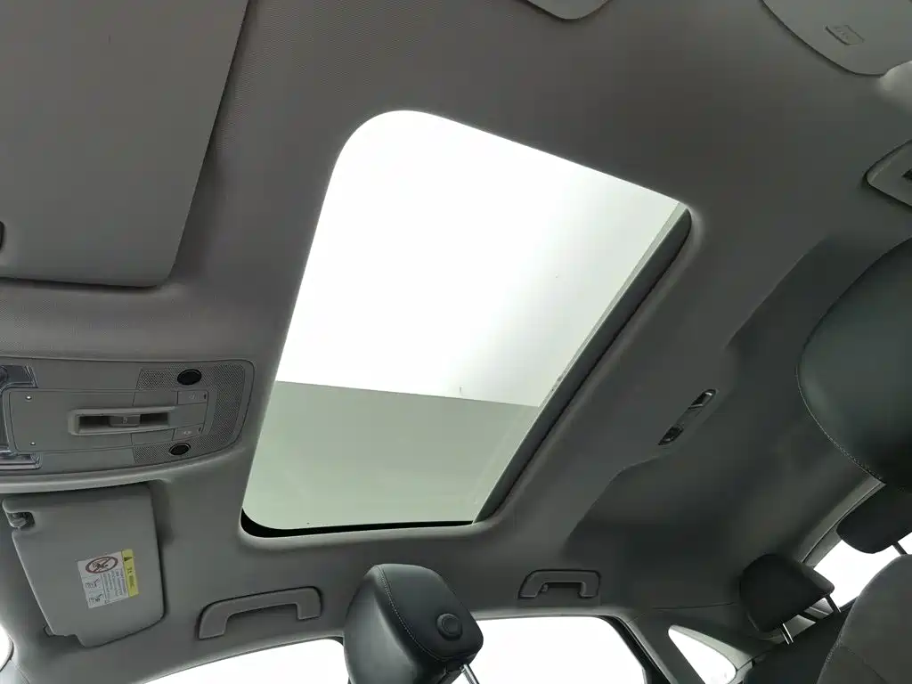 Audi Q3 Sportback — миниатюра 14