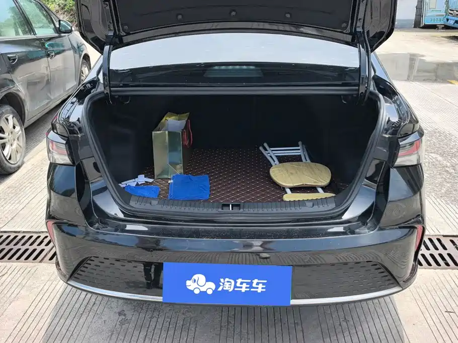 BAIC EU5 Plus — миниатюра 4