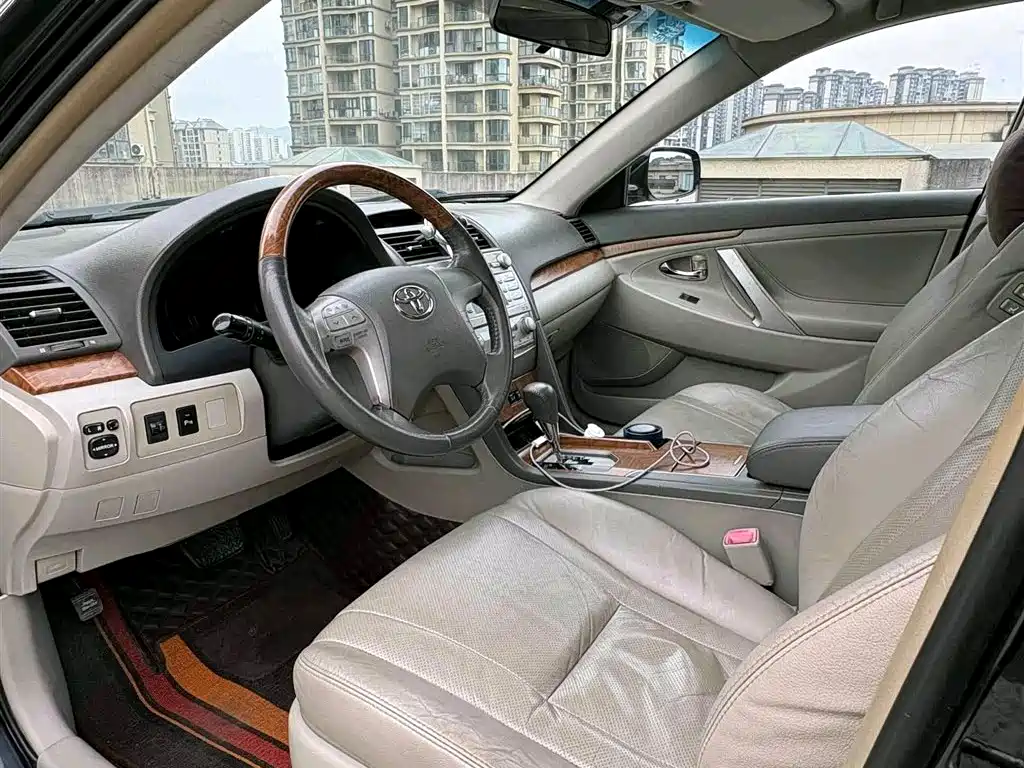 Toyota Camry 2011 240G