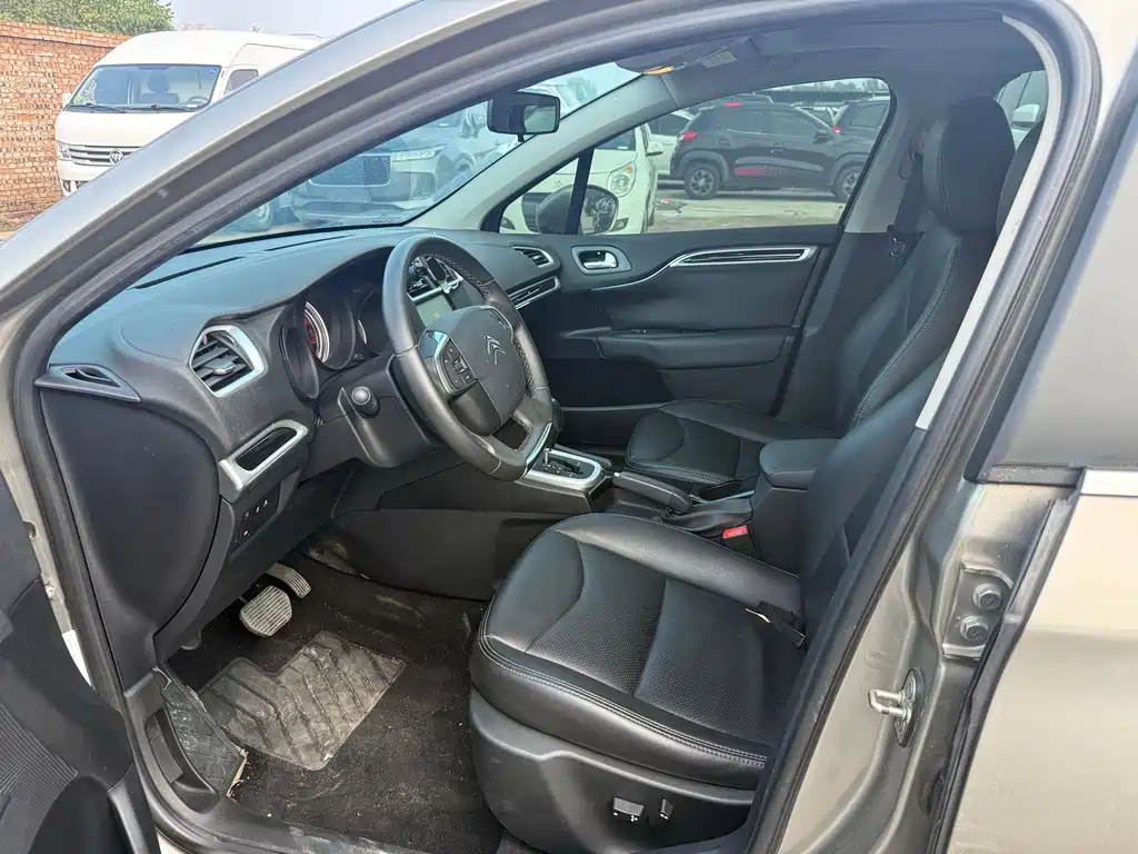 Citroen C4L — миниатюра 4