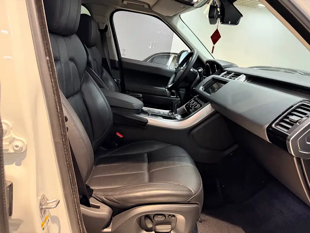 Land Rover Sport — миниатюра 24
