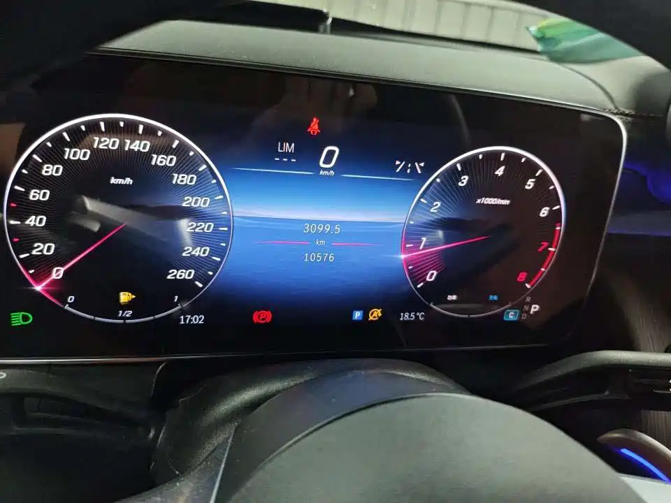 Mercedes-Benz GLC — миниатюра 6