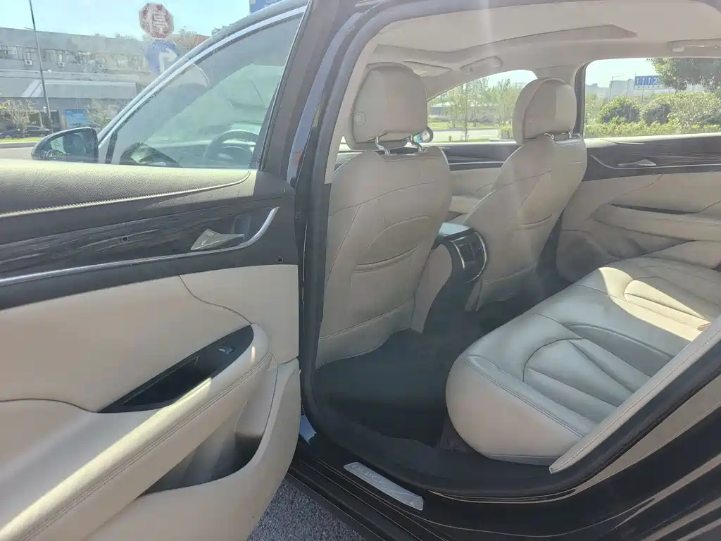 Buick LaCrosse — миниатюра 8