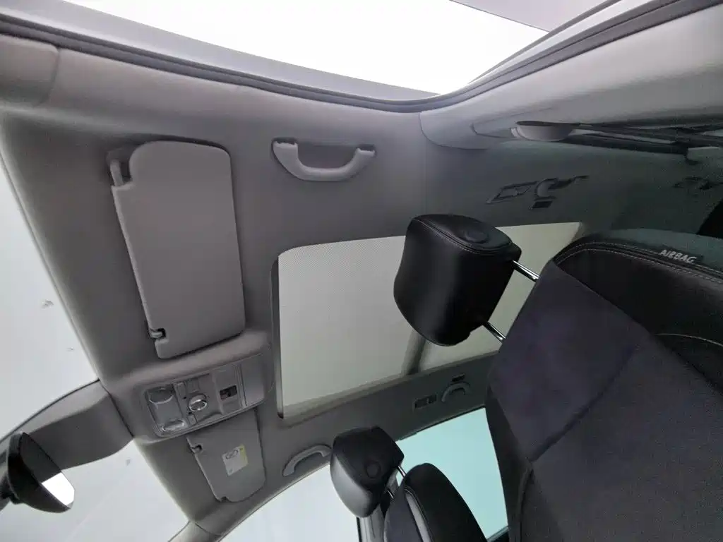 Volkswagen Sharan — миниатюра 14