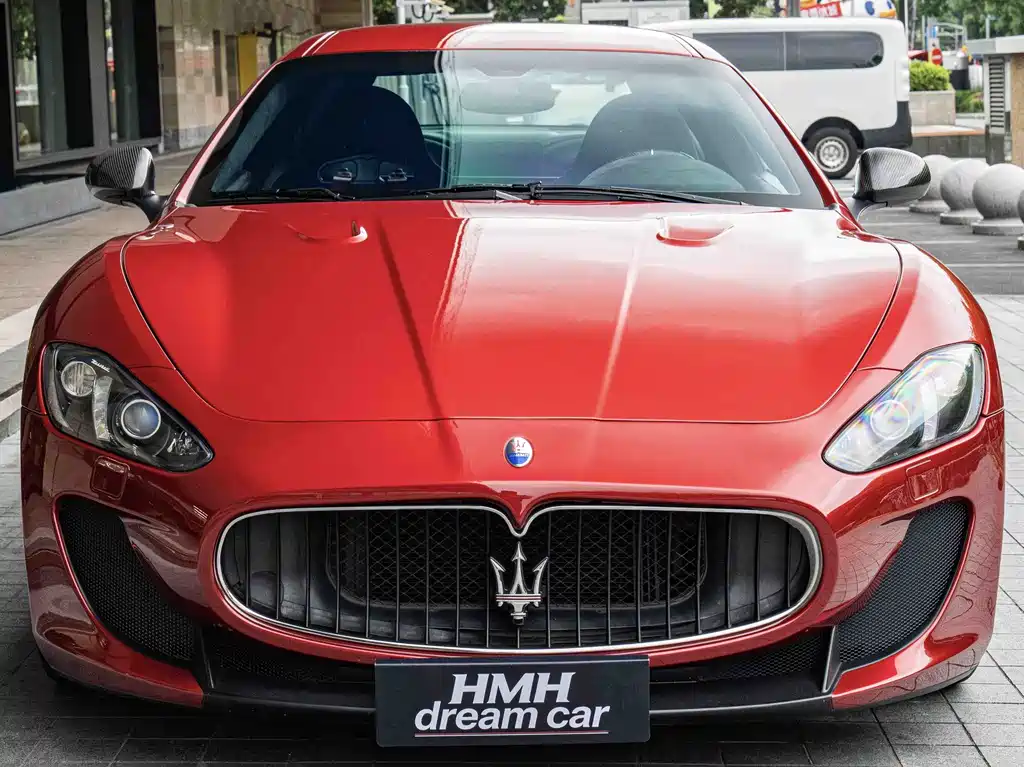 Maserati GranTurismo 2012 4.7L MC Stradale