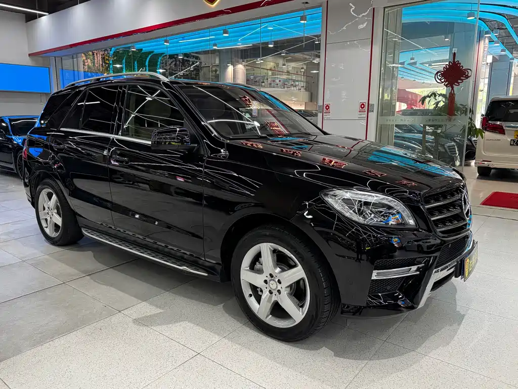 Mercedes-Benz M-Class — миниатюра 4