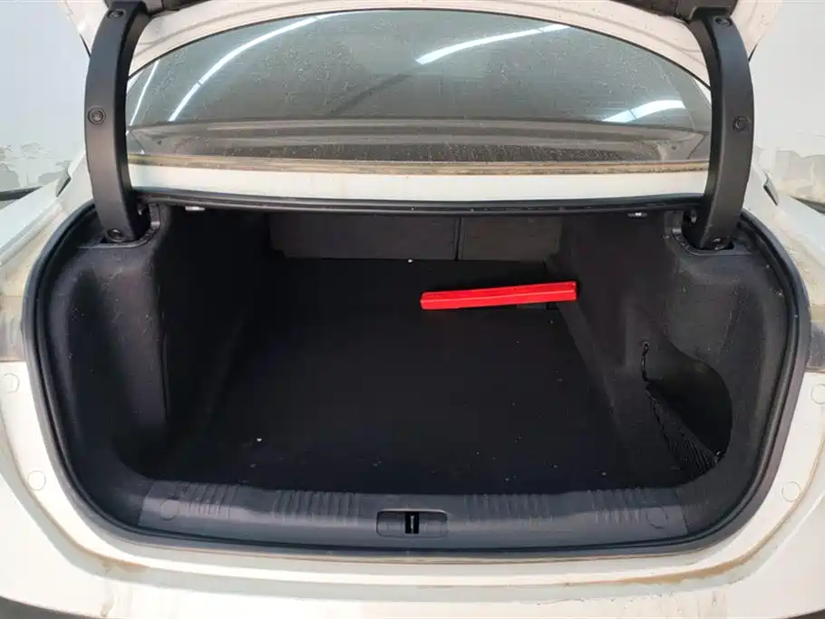 Hongqi EH7 2024 820 Pro